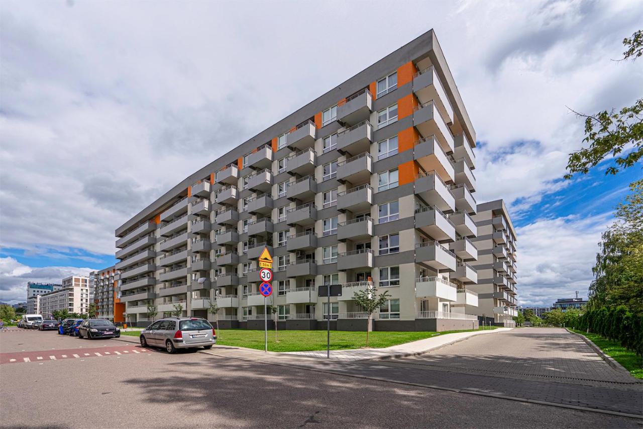 Lotnisko Chopina Modern Apartment Варшава Экстерьер фото